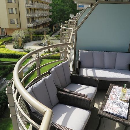 Апартаменты Apartament Opal Zdrojowa 300M Do Morza Свиноуйсьце Экстерьер фото
