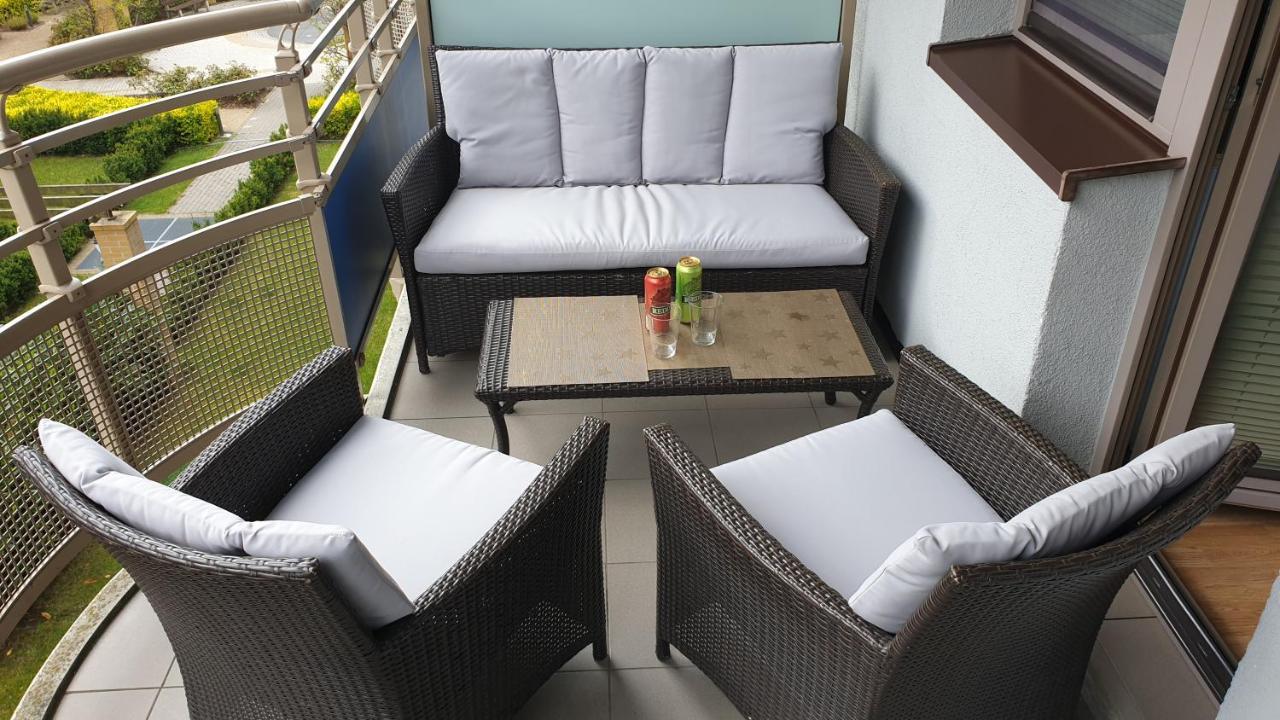 Апартаменты Apartament Opal Zdrojowa 300M Do Morza Свиноуйсьце Экстерьер фото