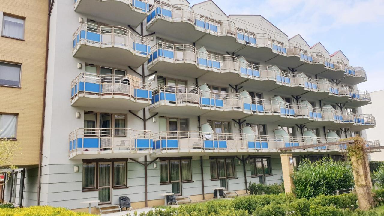Апартаменты Apartament Opal Zdrojowa 300M Do Morza Свиноуйсьце Экстерьер фото