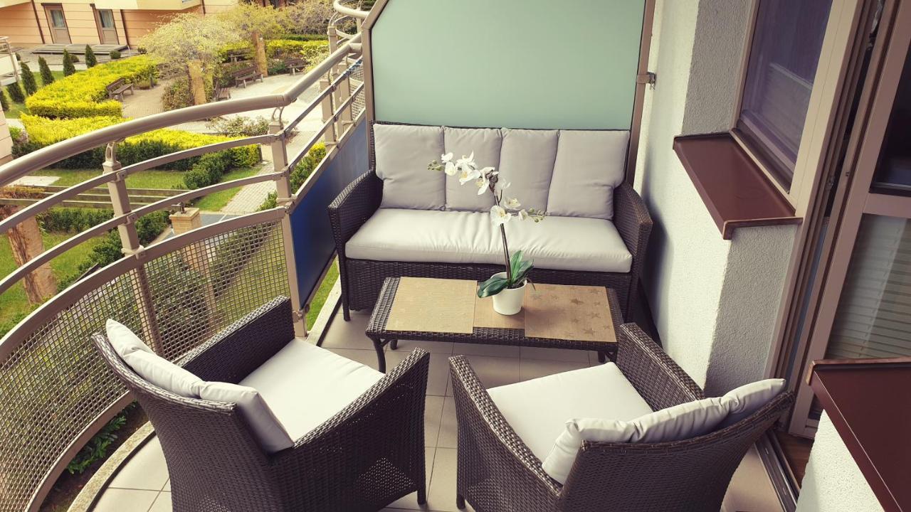 Апартаменты Apartament Opal Zdrojowa 300M Do Morza Свиноуйсьце Экстерьер фото