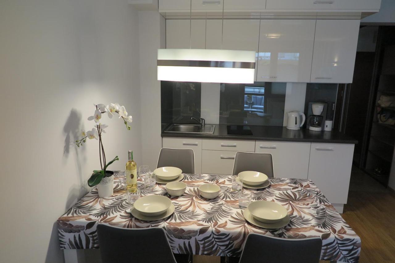Апартаменты Apartament Opal Zdrojowa 300M Do Morza Свиноуйсьце Экстерьер фото